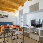 Fedeli House Sea