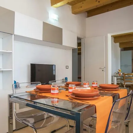 Fedeli House Sea *